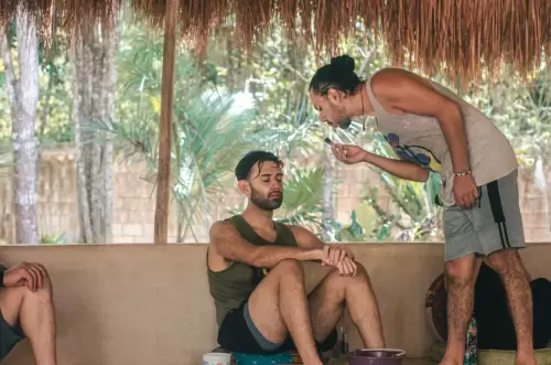 David-y-Fer-palo-santo
