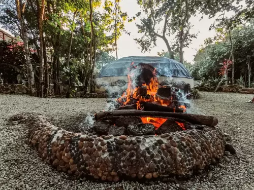 Fueguito-frente-a-temazcal