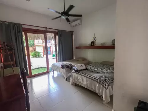 Main-House-guest-room