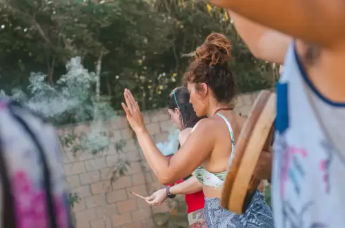 Rocio-y-Esther-Tambor